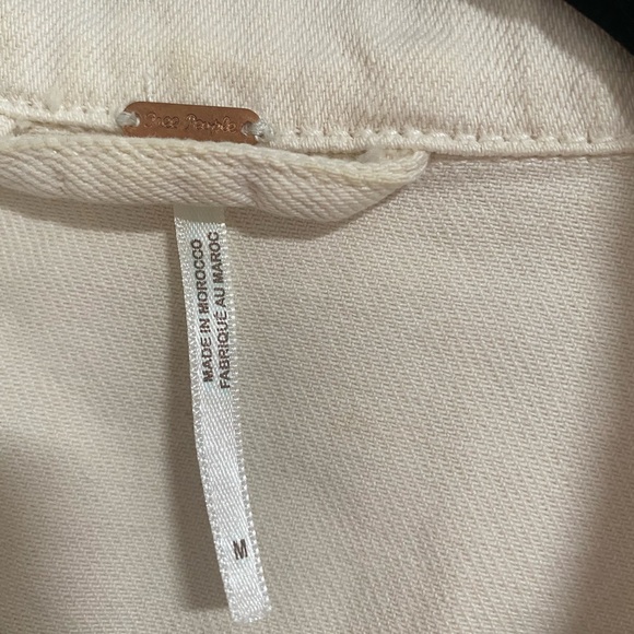 Free People We the Free Rumors Jean Jacket Size Medium - Picture 3 of 7